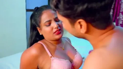 Shyna Khatri Fucked By Village BF